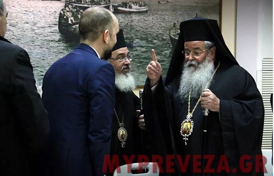 Τα «έψαλλε», για την Μακεδονία, στον Κώστα Μπάρκα ο Μητροπολίτης Σερβίων και Κοζάνης κ.κ. Παύλος